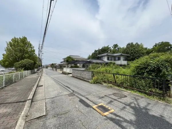 三木市上の丸町
