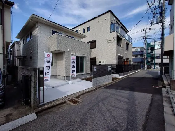 習志野市実籾五丁目　築後未使用xevoΣ