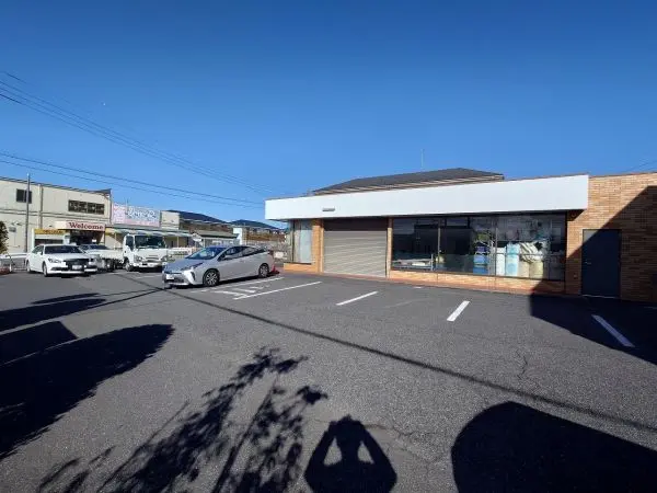 佐倉市石川　売事務所