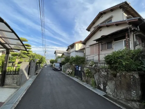 三木市志染町東自由が丘2丁目
