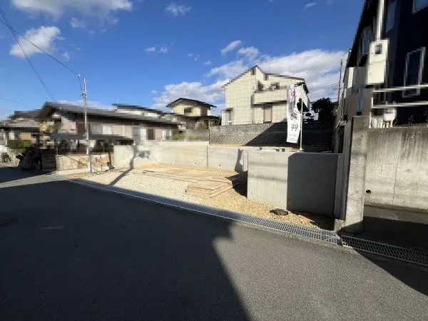 三木市緑が丘町西4丁目
