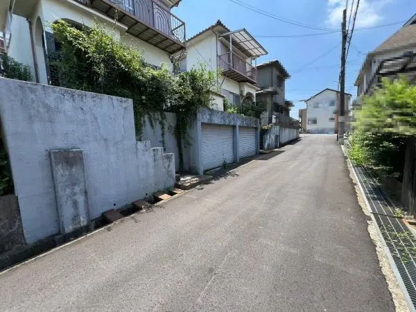 三木市志染町中自由が丘2丁目