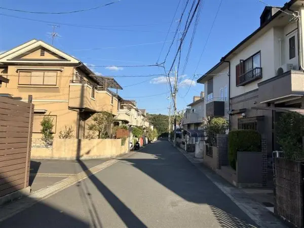 京都府相楽郡精華町菱田宮西