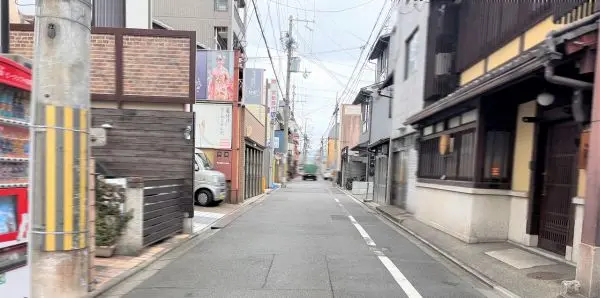 京都市中京区錦猪熊町