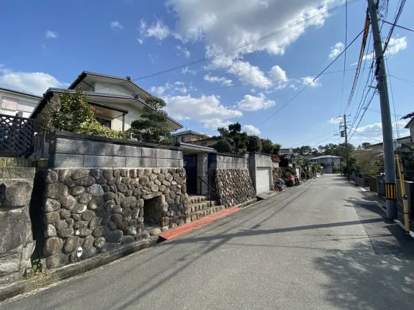 三木市緑が丘町東1丁目