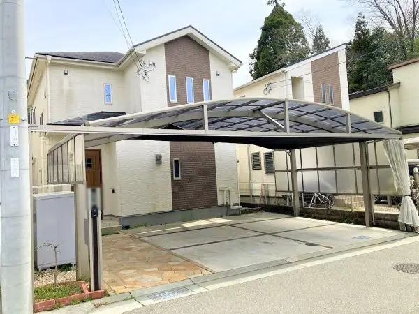 川西市清和台西1丁目　戸建