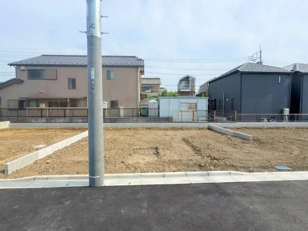 足立区神明三丁目　１５号棟　新築戸建