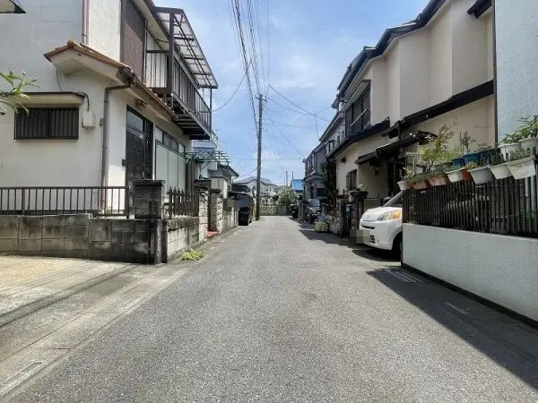 越谷市下間久里古家付き土地