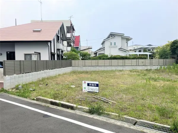 伊丹市御願塚1丁目　1号地