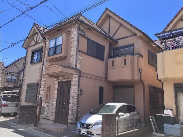 柏原市石川町6番26号