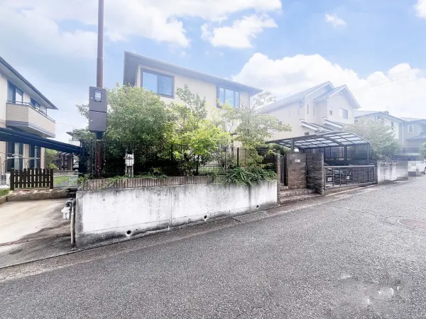 三木市志染町青山4丁目