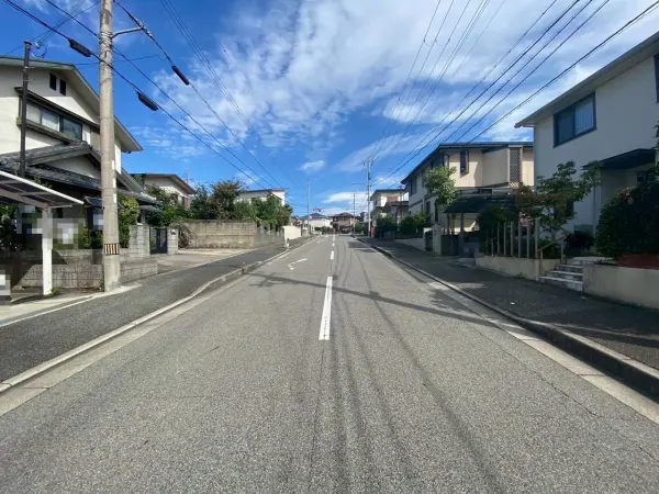 三木市緑が丘町東三丁目