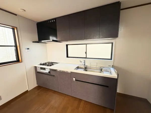 堺市北区百舌鳥梅町三丁18番50号