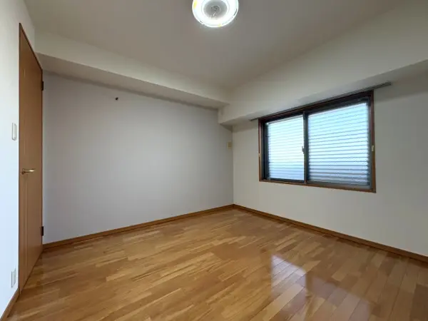 ディーレスティア香里ケ丘C棟