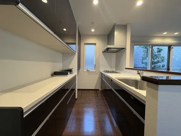 横浜市港北区下田町３丁目