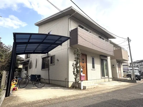 ウォークインクローゼットや玄関収納、階段下・廊下物入など充実した収納量