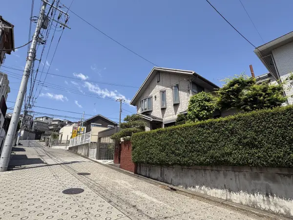 横浜市青葉区あざみ野４丁目　戸建て