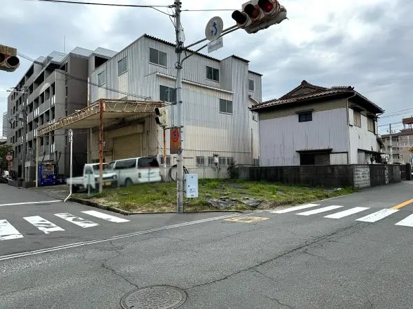 土地　摂津市香露園