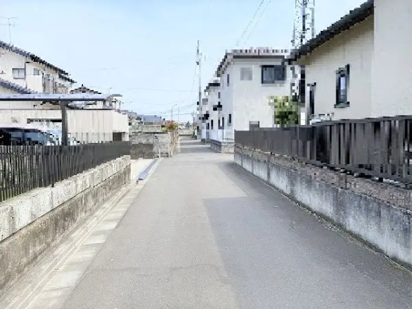岩沼市栄町2丁目2号棟