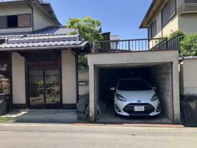 橿原市白橿町８丁目