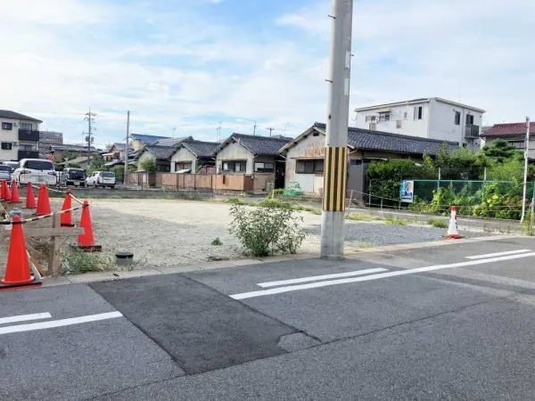 奈良市三条添川町