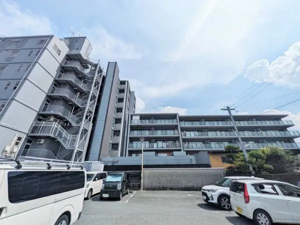 プレミスト奈良三条通り