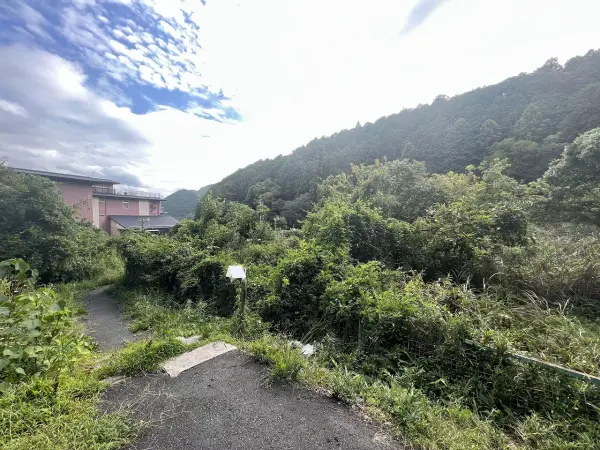 亀岡市薭田野町佐伯下峠