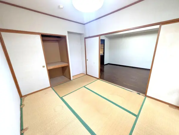 ネオハイツ上杉２