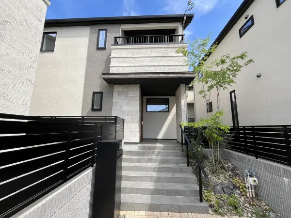 宝塚市中洲２丁目　戸建