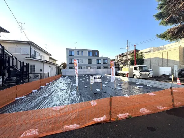 静かな住宅地内物件です。