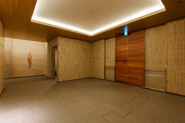 プレミスト南山