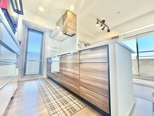 プレミスト高町