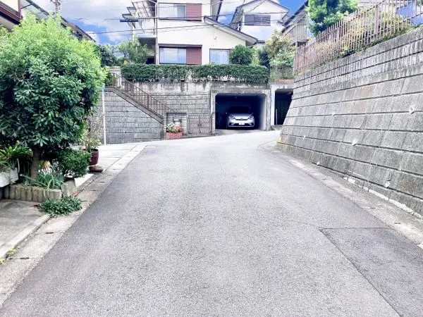 厚木市毛利台