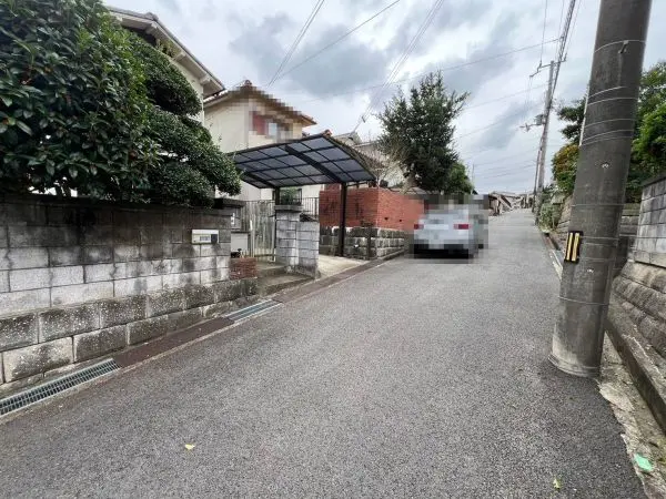 三木市志染町東自由が丘1丁目