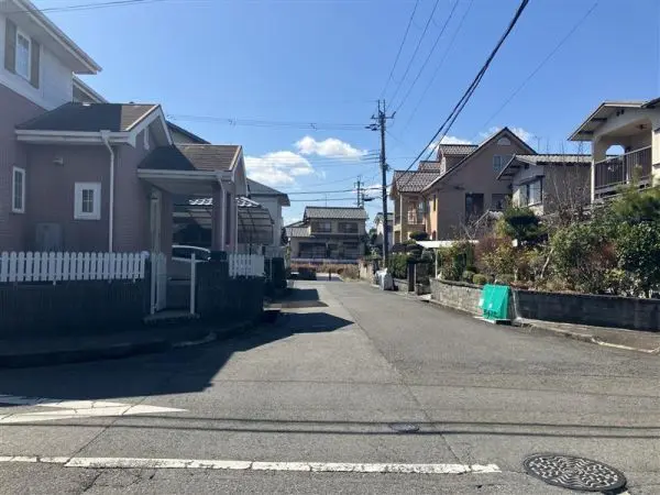 大津市一里山3丁目