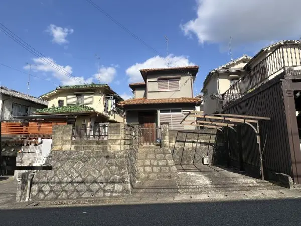 三木市志染町西自由が丘