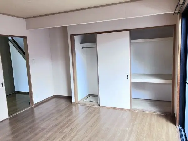 福岡市西区横浜一丁目