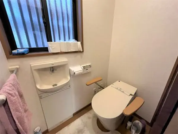 川西市向陽台３丁目　戸建