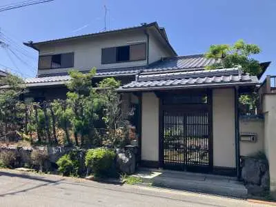 橿原市白橿町８丁目