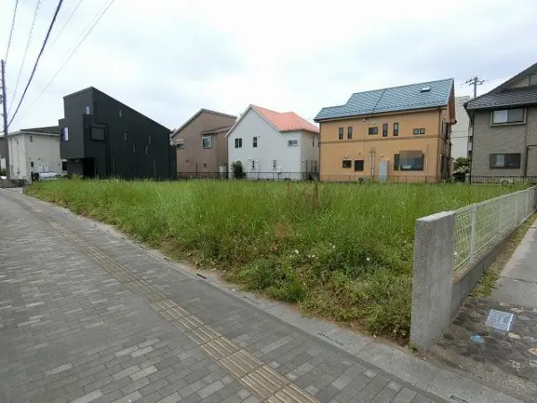 越谷市大字大道　新築戸建　全３棟