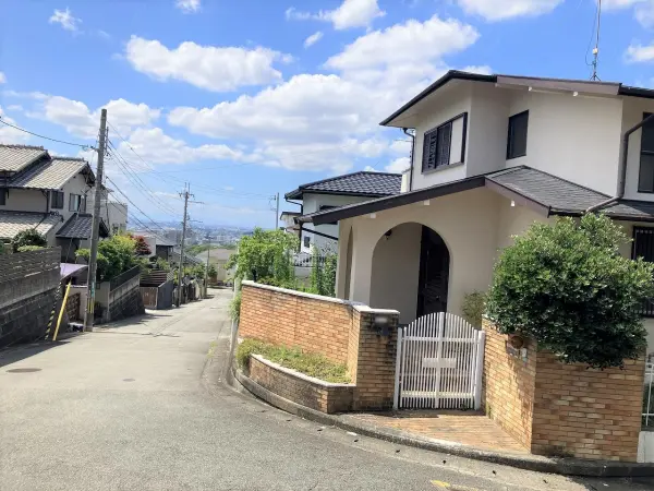 川西市萩原台東2丁目