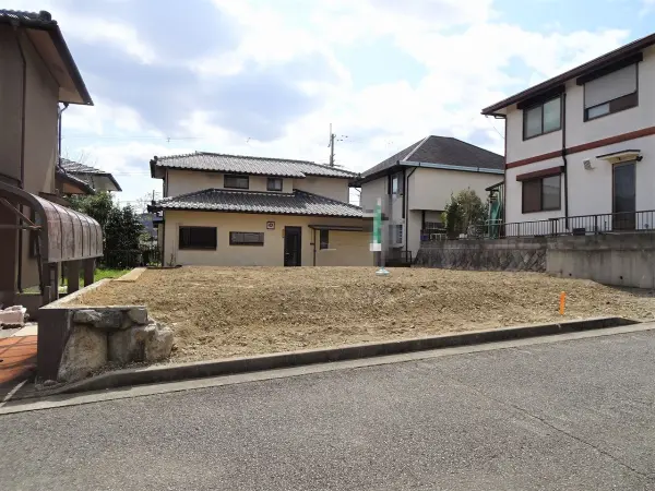 川辺郡猪名川町若葉2丁目　土地