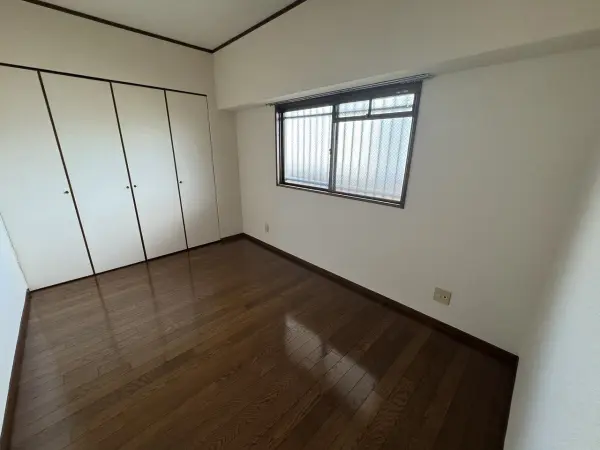 コアマンション和白