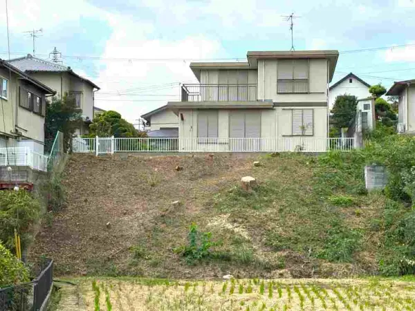 奈良市千代ヶ丘3丁目