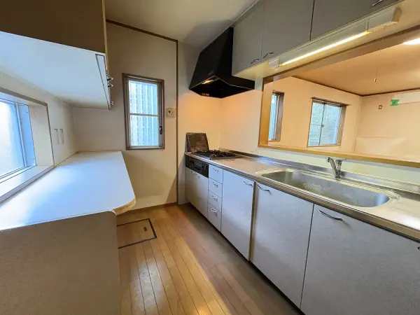 宝塚市千種2丁目　戸建