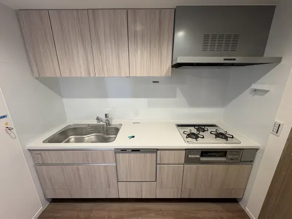 ローレルタワー難波