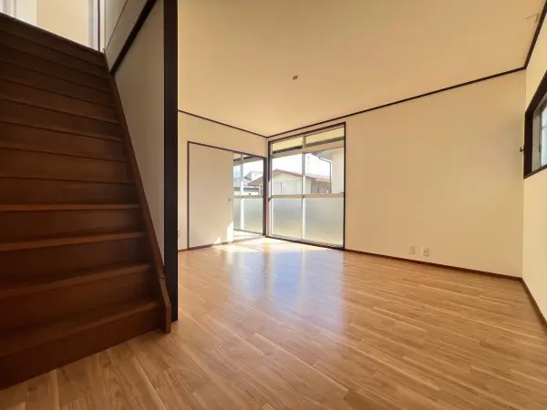 三木市志染町東自由が丘三丁目