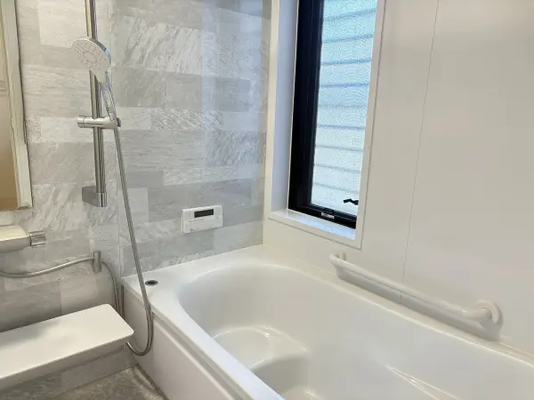 大阪府富田林市小金台四丁目9番6号