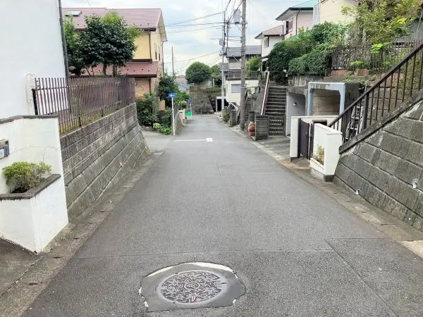 厚木市毛利台