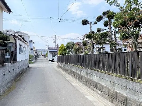 岩沼市栄町2丁目1号棟